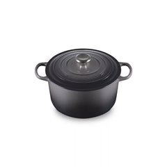 Signature Round Deep Oven