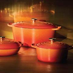 Signature Oval Dutch Oven with Crucible Knob