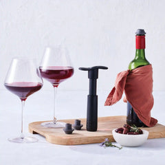 Wine Pump and 3 Stoppers