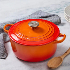 Traditional Round Dutch Oven