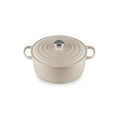 Signature Round Dutch Oven