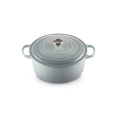 Signature Round Dutch Oven