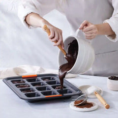 Non-stick Metal Bakeware 12-Cup Brownie Pan