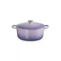 Signature Round Dutch Oven