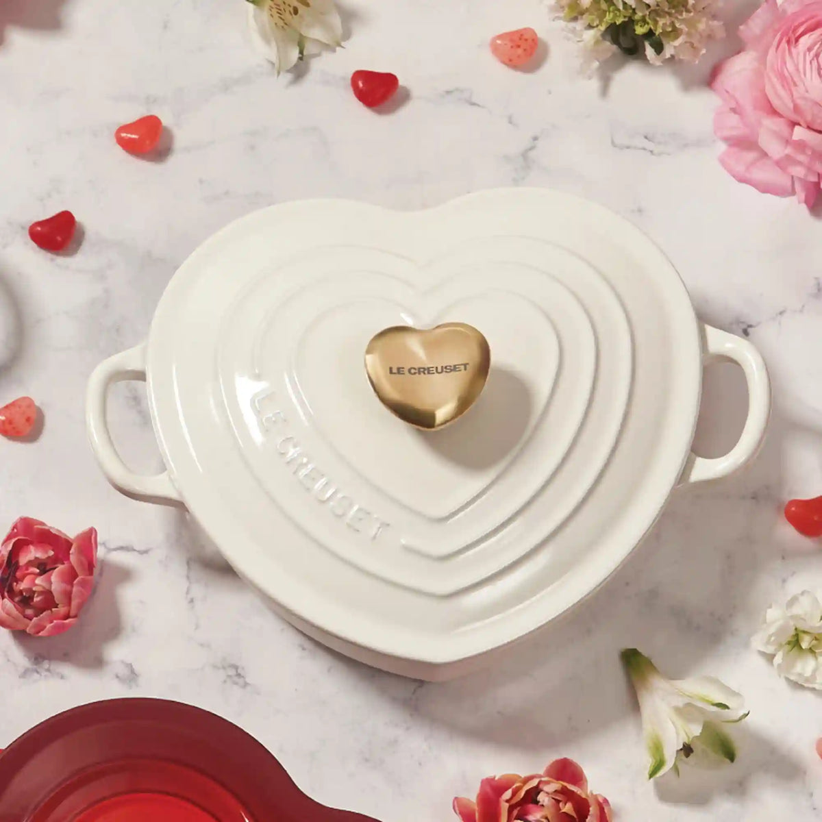 Shallow Heart Cocotte with Light Gold Heart Knob
