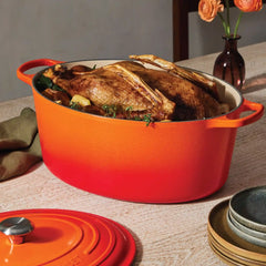 Signature Oval Dutch Oven