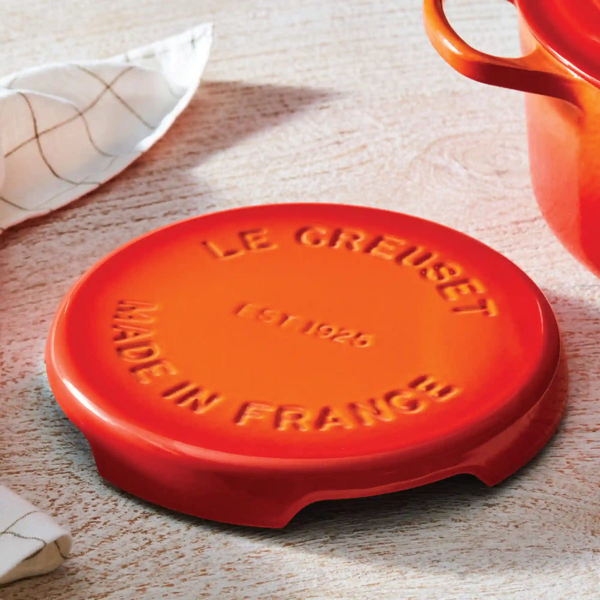 Enameled Cast Iron Signature Trivet